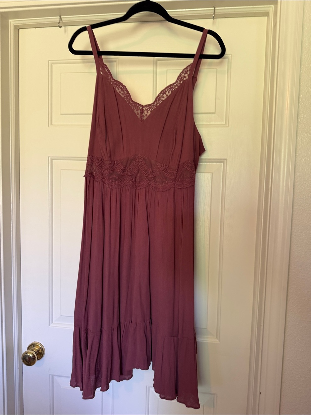 torrid Dusty Rose Lace Trim Top